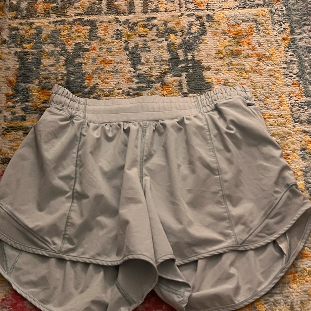 Lululemon Athletica Gray Athletic Shorts Lightweight Moisture-Wicking